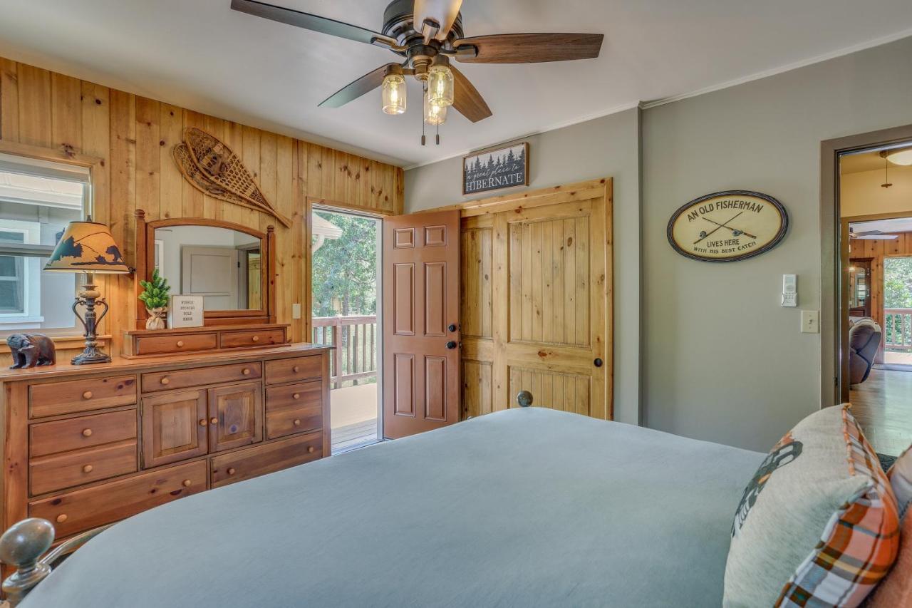 Rustic Oakhurst Retreat Less Than 4 Mi To Bass Lake! Villa Bagian luar foto