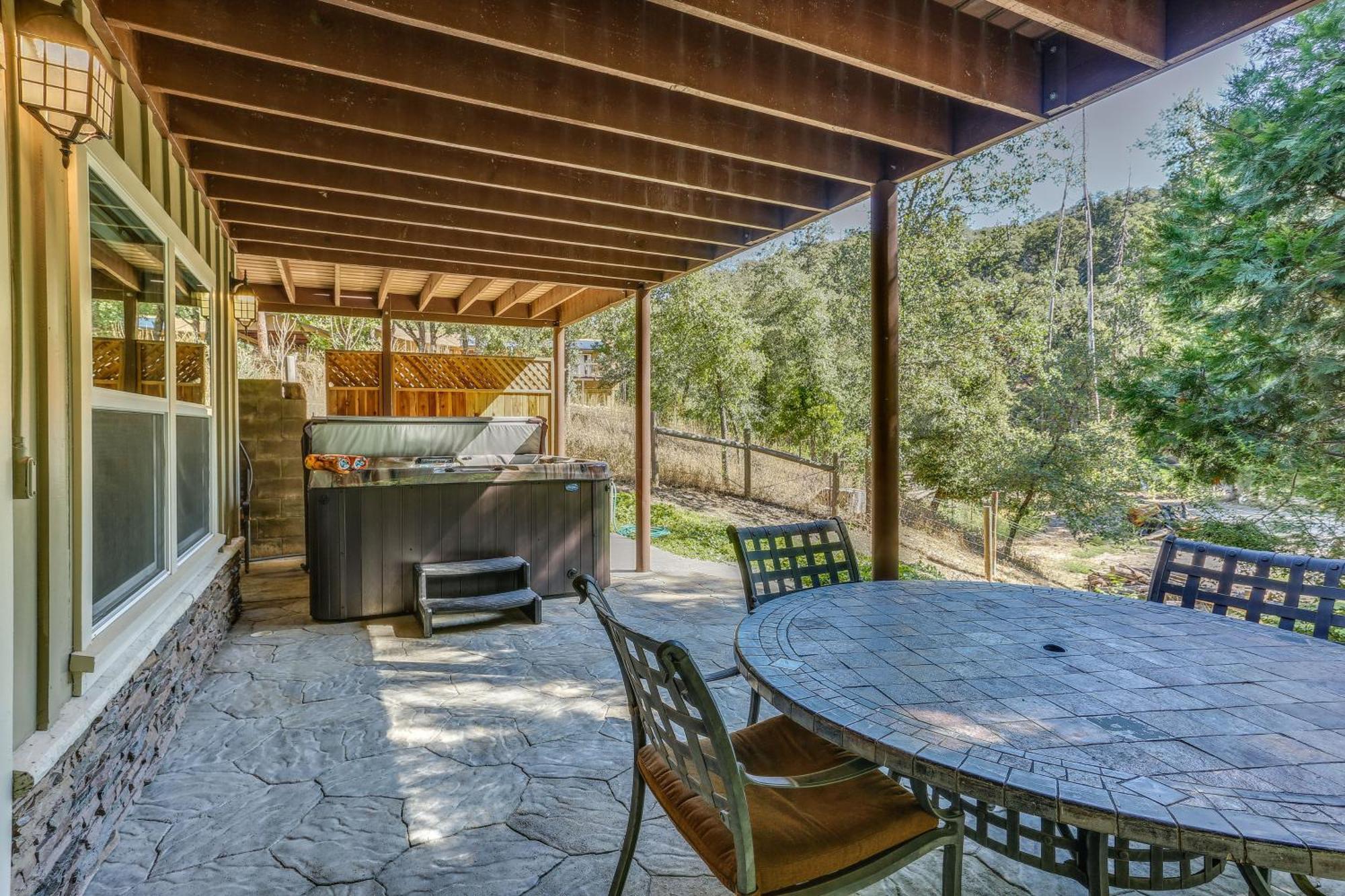 Rustic Oakhurst Retreat Less Than 4 Mi To Bass Lake! Villa Bagian luar foto